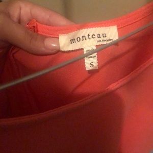 romper-  fit like a medium but it’s a small